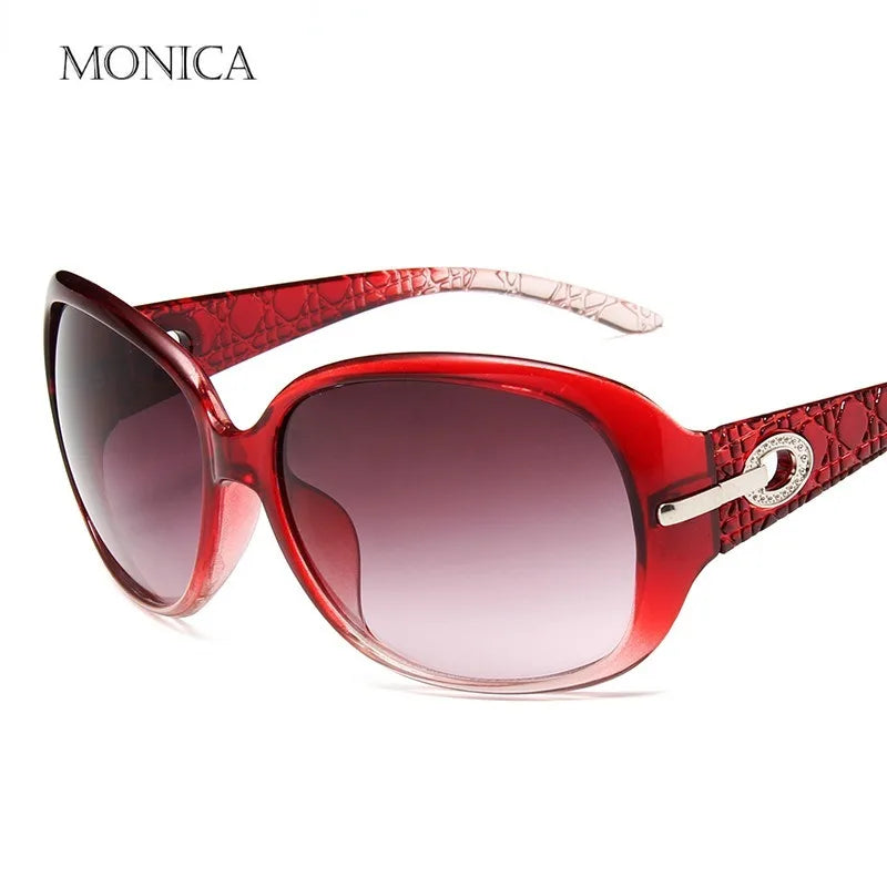 Women's Polarized Sunglasses UV400 Retro Diamond Butterfly Frame Eyewear Fashion Wear Sunscreen Glasses Traveling Ladies Sunglas